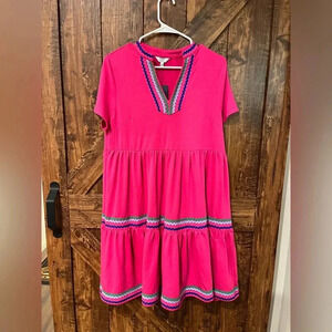 Crown‎ and Ivy Womens pink flowy dress size medium NWT